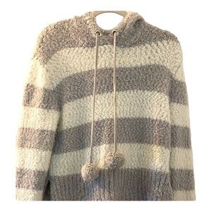 Harper Heritage sweater hoodie, size Large.  Gray and winter white.